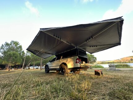 Araç yan tente, 270 derece açılabilir, güneş ve yağmur koruması