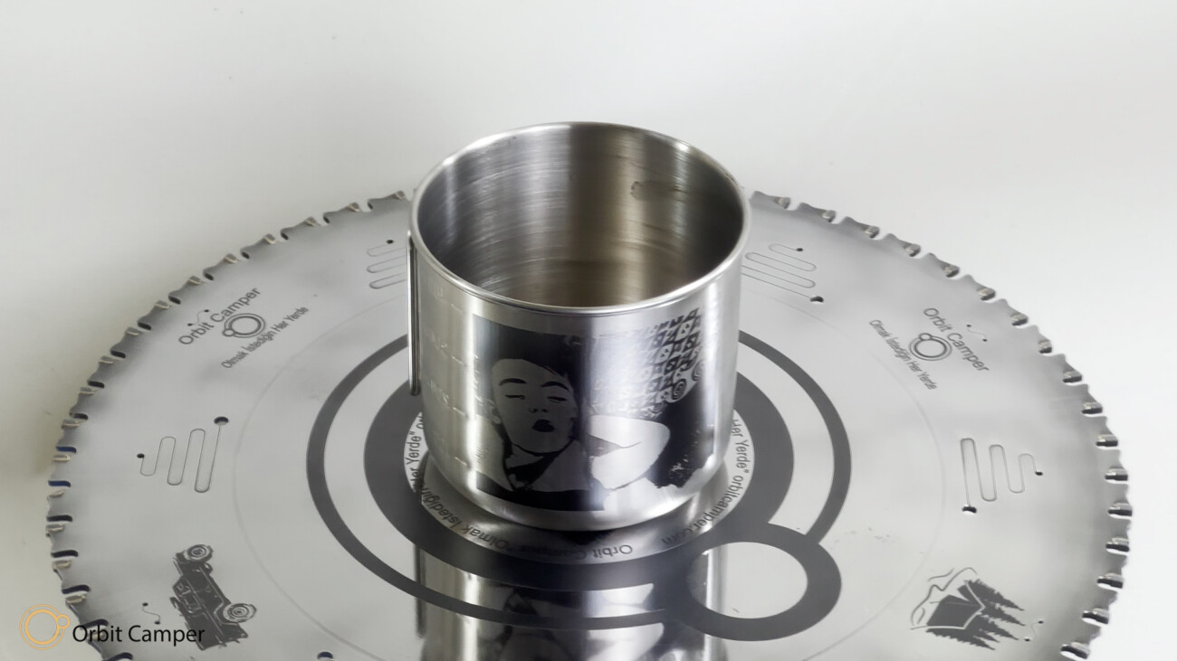 Quechua Kamp Paslanmaz Çelik Bardak - 0.4 L Paslanmaz çelikten 0.4 litrelik kamp bardağı