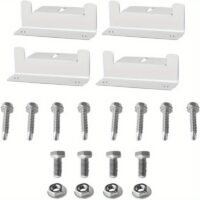 Modern tasarım ahşap masa, sağlam ve şık.