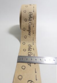 40 metre uzunluğunda, 45mm baskılı kağıt koli bandı