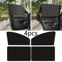 Araba camı manyetik güneşlik, gizlilik ve koruma sağlar.