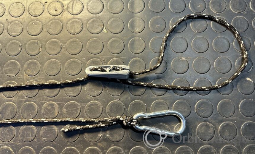 Altı adet dayanıklı gergi ipi, çeşitli kullanımlar için ideal.