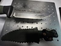 Atatürk temalı, kılıflı, dayanıklı kamp bıçağı.