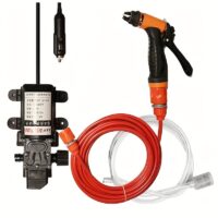 Modern tasarım masa lambası, şık ve fonksiyonel.