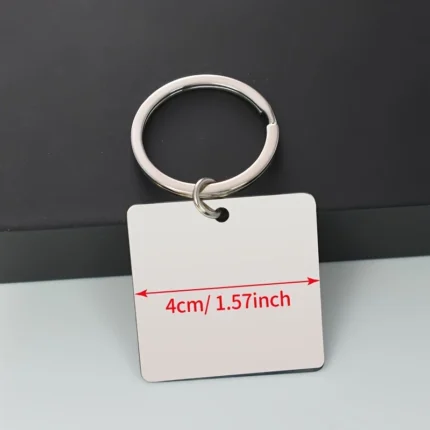 Şık ve modern tasarım masa lambası, okuma için ideal.