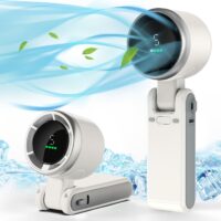 Modern tasarım masa lambası, şık ve fonksiyonel.