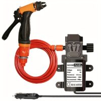 Modern tasarım masa lambası, şık ve fonksiyonel aydınlatma.