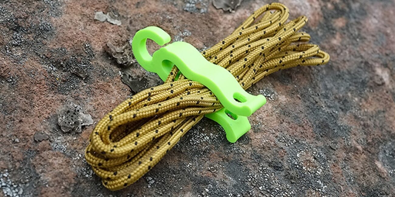 3D Yazdırılmış İp Düzenleme Mandalı 3D yazdırılmış ip düzenleme mandalı, ip karışmasını önler.