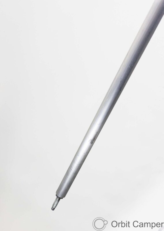 Teleskopik çadır direği, 8 parçalı, sağlam ve hafif.