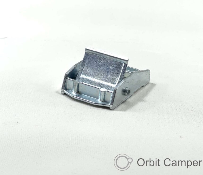 Şık ve dayanıklı yaylı toka, kolay kullanım.